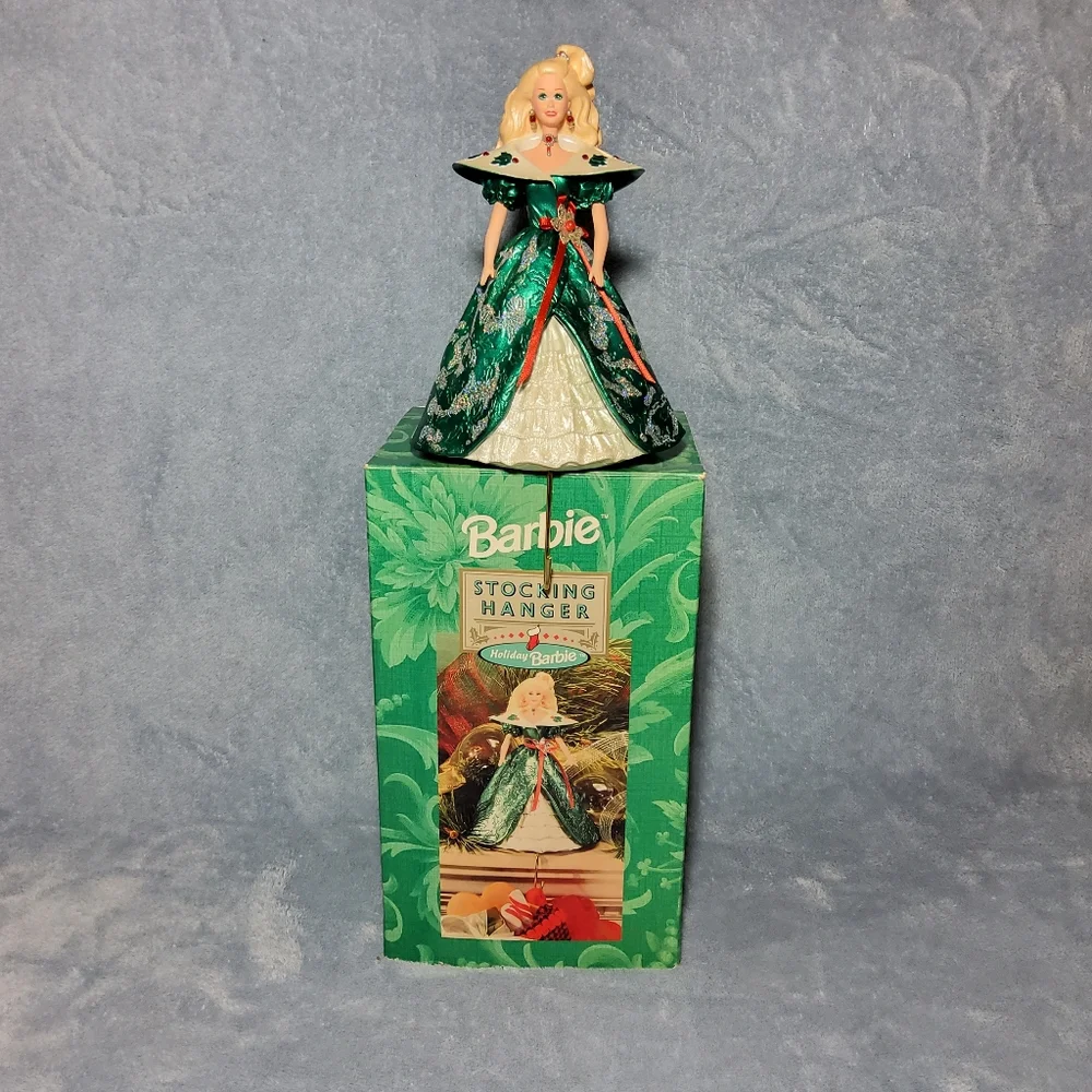 New In Box Vintage 1996 Hallmark Holiday Barbie Stocking Hanger Green Glittery - Picture 2 of 8